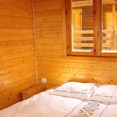 Camping Abadesses 2*